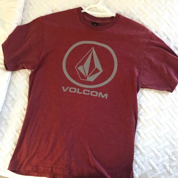 (3/$20) Volcom Tee - Picture 1 of 3